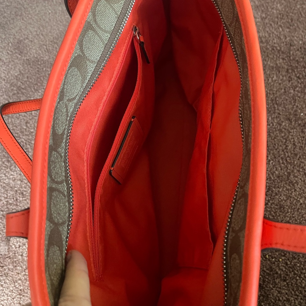 Coach Tan and Orange Signature Tote Bag - Picture 2 of 2